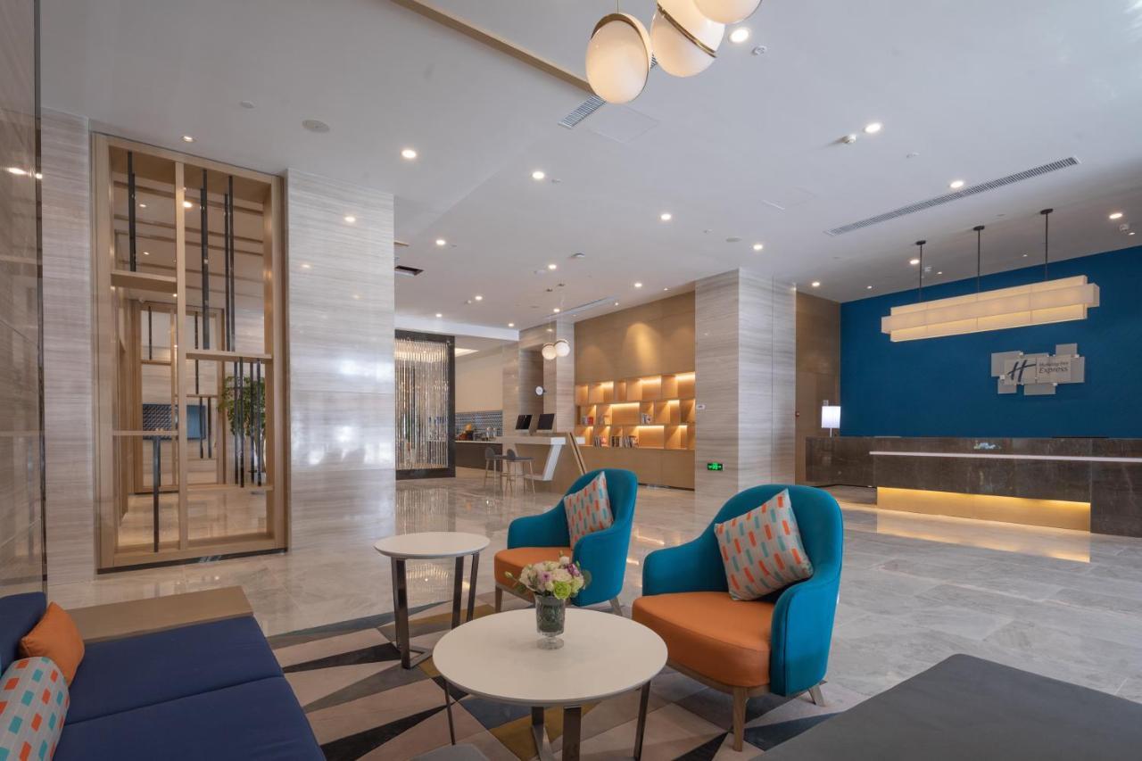 Holiday Inn Express Kaifeng City Center By Ihg Extérieur photo
